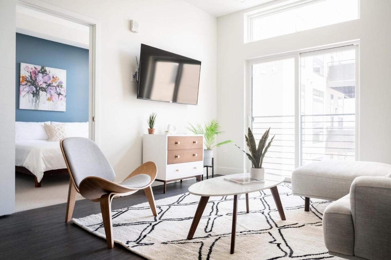 Hébergement de vacances Skyline Blue Modern Loft - Zuni Lofts