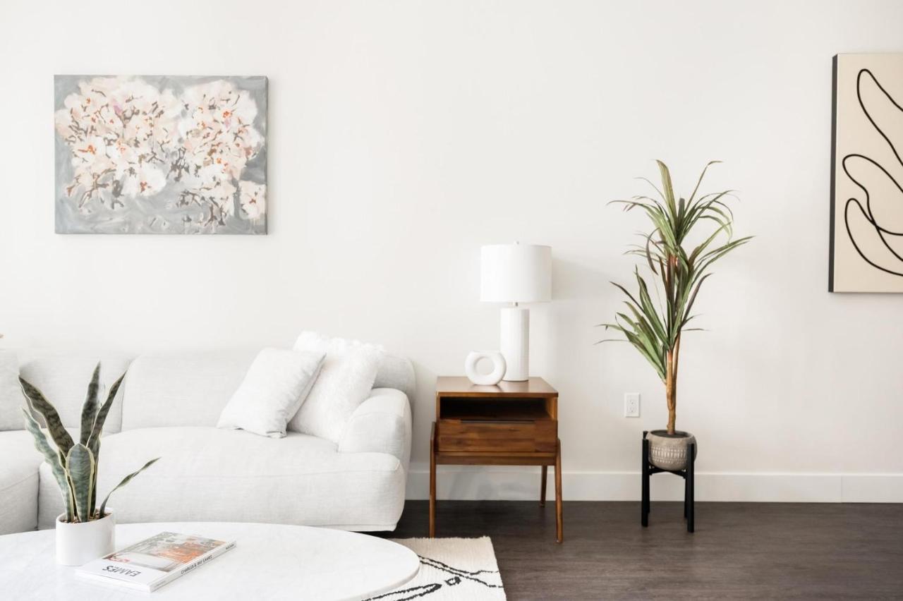 Skyline Blue Modern Loft - Zuni Lofts Hébergement de vacances *