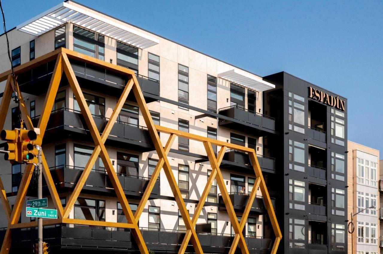 Skyline Blue Modern Loft - Zuni Lofts Hébergement de vacances DEN